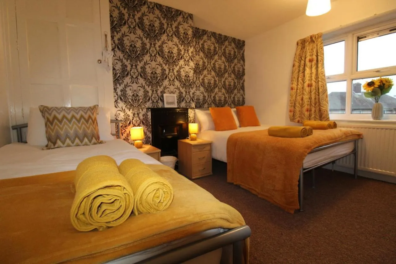 Algar House Villa Sheffield 0*,  United Kingdom